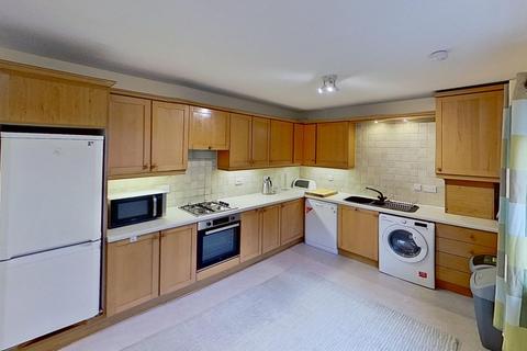 3 bedroom flat to rent, East Silvermills Lane, Edinburgh, EH3