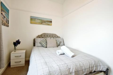 1a Camper Road, Southend-on-sea, SS1 2YR