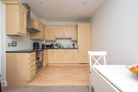 2 bedroom flat for sale, Camp Road, St. Albans, Hertfordshire