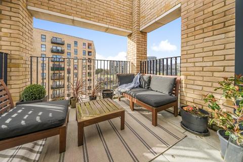 2 bedroom apartment for sale, Moy Lane, London