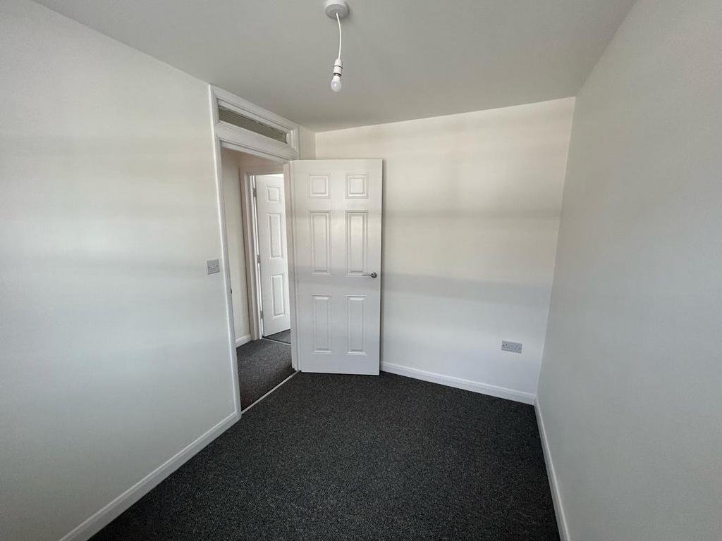 Bedroom new.jpg