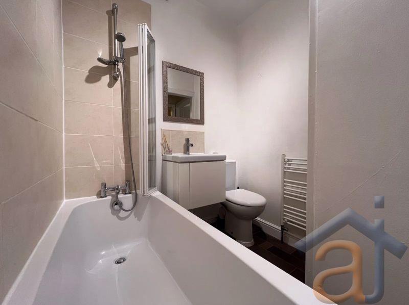 Bathroom - Photo 1