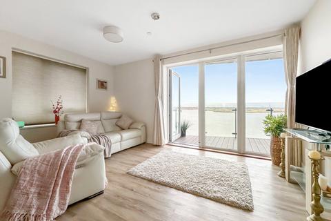 2 bedroom flat for sale, Pegasus Way, Gillingham, Kent, ME7