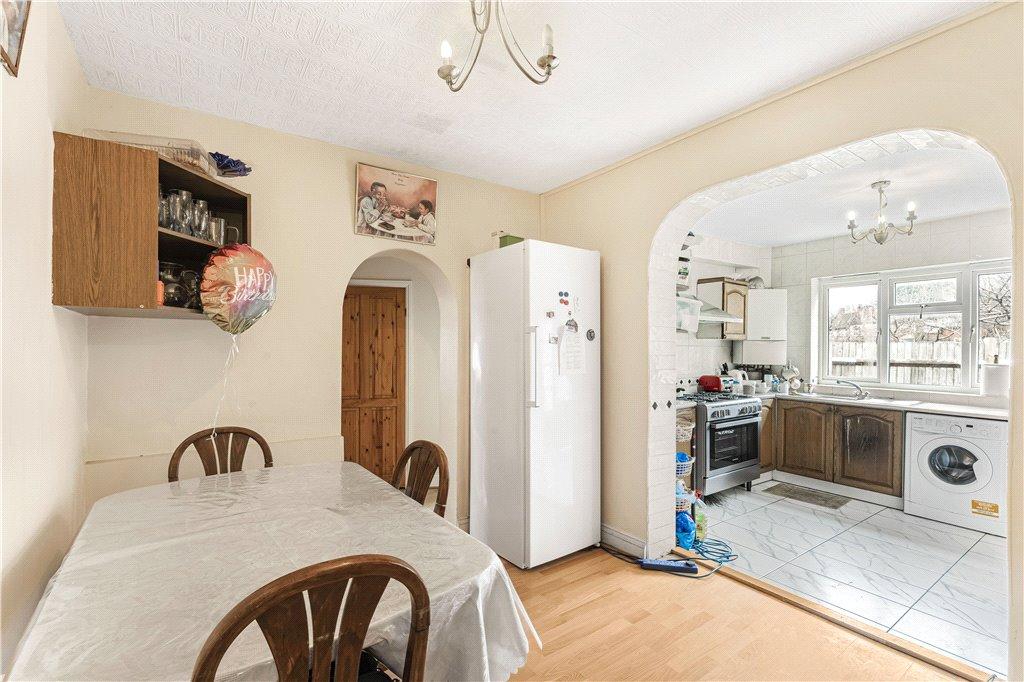 Dining/Kitchen