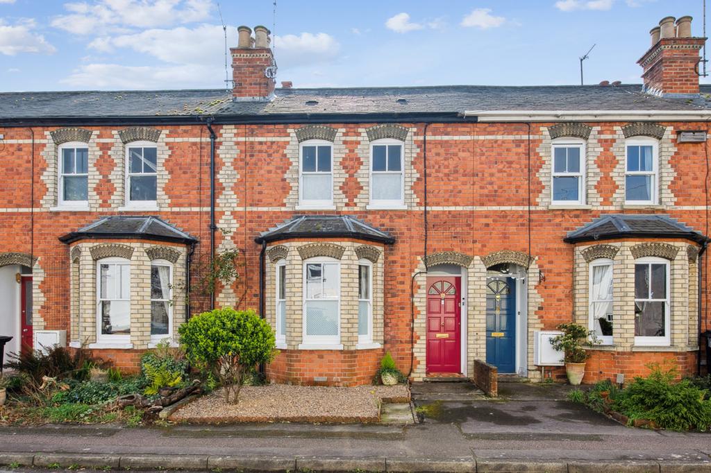 Egerton Road, Wallingford OX10 3 bed terraced house for sale £450,000
