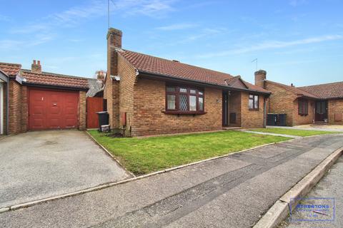 3 bedroom bungalow to rent, Newcroft Gardens,  Christchurch, BH23