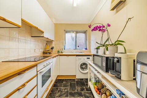 2 bedroom apartment for sale, Cherry Gardens, Northolt, Middlesex
