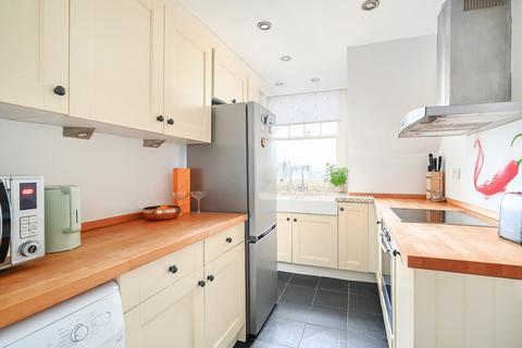 2 bedroom flat for sale - Holland Road, Hove, East Sussex, BN3