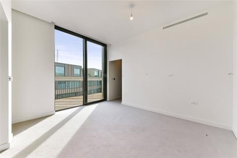 3 bedroom penthouse to rent, Wood Crescent, London, W12