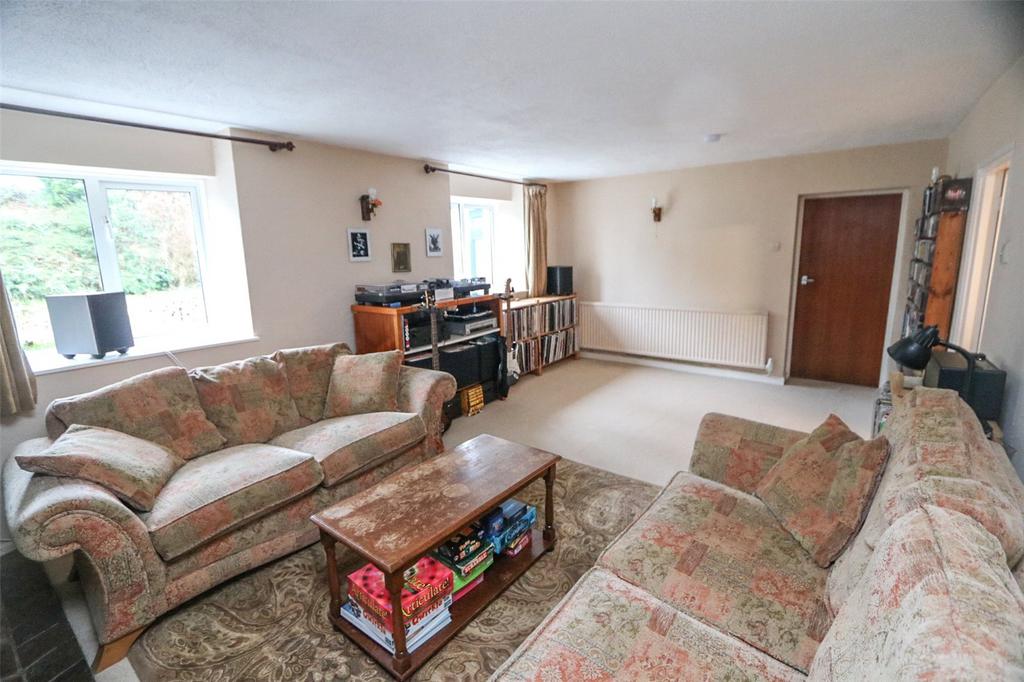 Bray Shop, Callington 4 bed detached house for sale £365,000