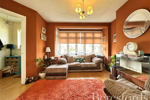 6 Macdonald Avenue, Hornchurch, RM11 2NE