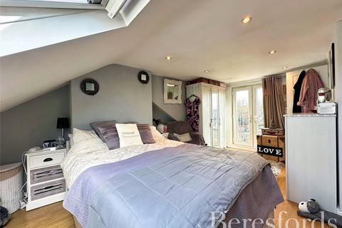 6 Macdonald Avenue, Hornchurch, RM11 2NE