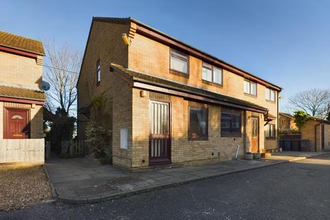 2 bedroom flat for sale, Misty Meadows, Howard Road, Cambridge