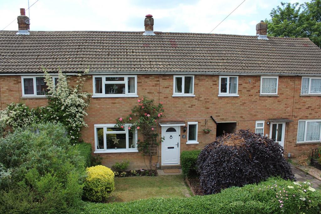Pryor Road, Baldock, SG7 3 bed terraced house for sale £375,000