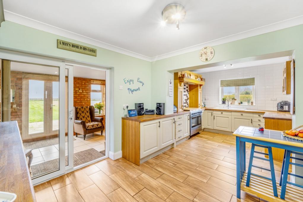 1 Lincoln Lane (Holbeach)-12