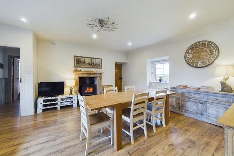 2 bedroom cottage for sale - 2 Baldowrie Farm Cottage, Kettins, Perthshire, PH13
