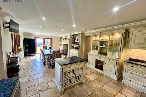5 bedroom detached house for sale, Hightown Hill, Ringwood, Hampshire, BH24