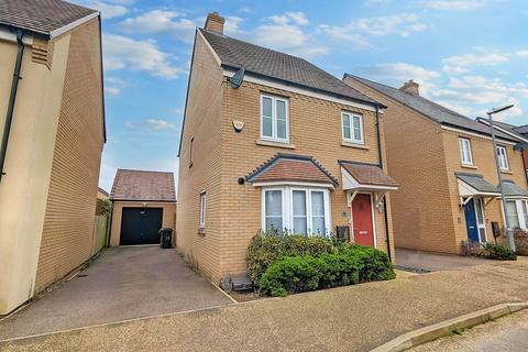 3 bedroom detached house for sale - Rutherford Way, Biggleswade, SG18