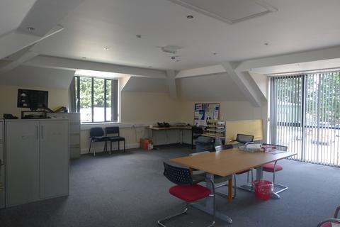 Office to rent, Beadlow, Shefford, SG17