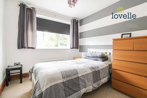 61 Anderby Drive, Grimsby, DN37 9ET