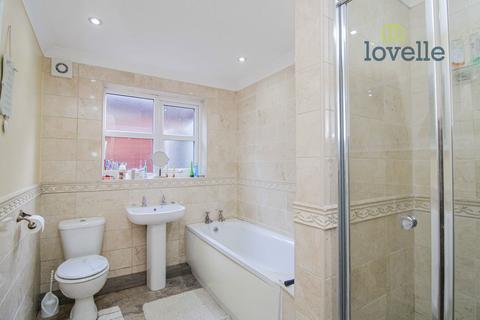 50 Bradley Road, Waltham, Grimsby, DN37 0UZ