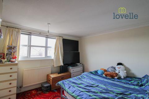 50 Bradley Road, Waltham, Grimsby, DN37 0UZ