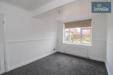 3 bedroom semi-detached house for sale, Brookfield Road, Grimsby DN33