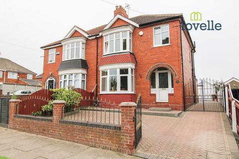 3 bedroom semi-detached house for sale, Chelmsford Avenue, Grimsby DN34