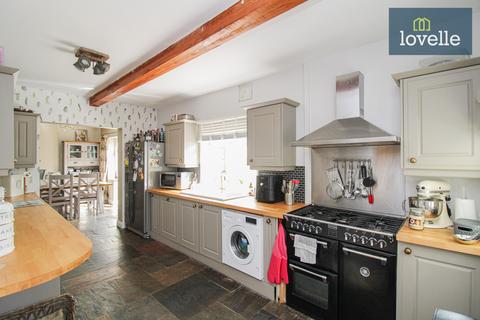 41 Cooper Lane, Laceby, Grimsby, DN37 7AY
