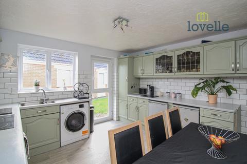 22 Defender Drive, Grimsby, DN37 9PQ