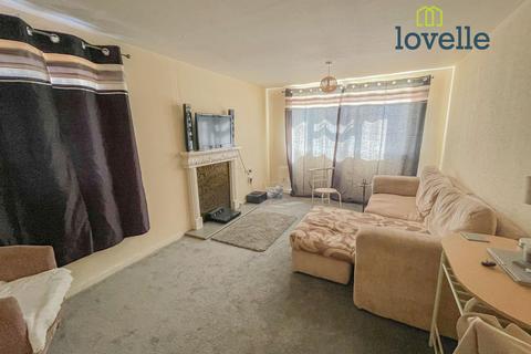 2 bedroom flat for sale, Pinewood Crescent , Grimsby DN33