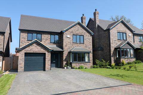 5 bedroom detached house for sale, Plot 2 - The Duchess, Kings Grove, Grimsby DN32