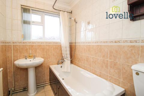 8 South Marsh Road, Stallingborough, Grimsby, DN41 8AN