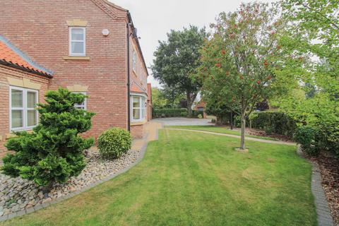 4 bedroom detached house for sale, The Drive, Waltham DN37