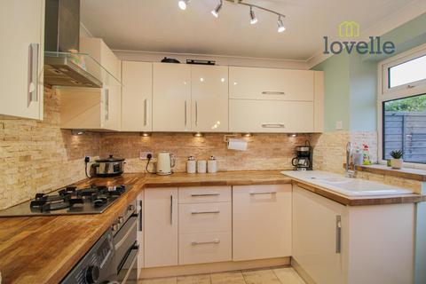 60 The Limes, Keelby, Grimsby, DN41 8HA