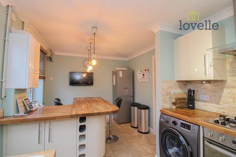 60 The Limes, Keelby, Grimsby, DN41 8HA
