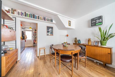 65 Ambergate Street, London, SE17 3RZ