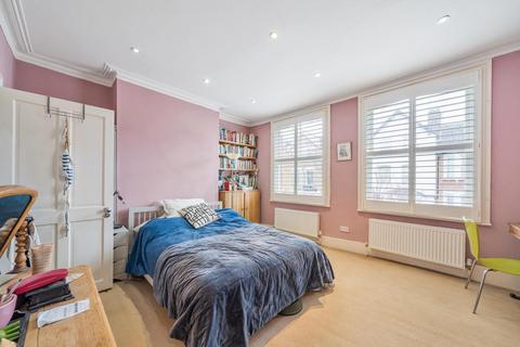 4 bedroom terraced house for sale, Holly Park Road, Friern Barnet