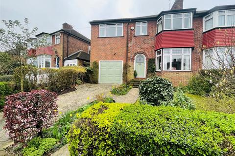 34 Ashridge Crescent, London, SE18 3EB