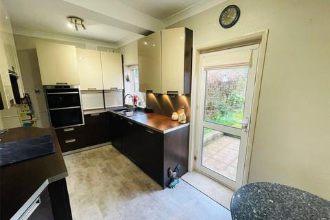 34 Ashridge Crescent, London, SE18 3EB