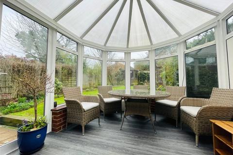 34 Ashridge Crescent, London, SE18 3EB
