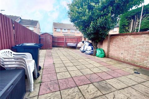 8 Alba Close, Hayes, UB4 9PT