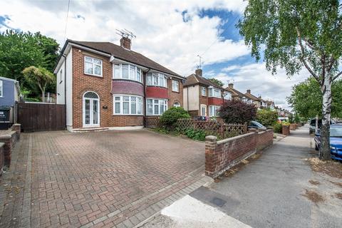 50 Valley Drive, Gravesend, DA12 5RS