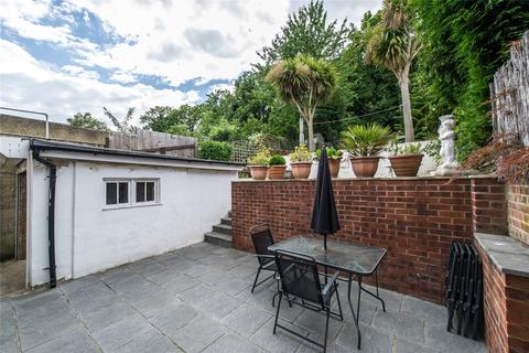 50 Valley Drive, Gravesend, DA12 5RS