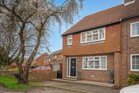 3 bedroom end of terrace house for sale - The Street, Newington, CT18