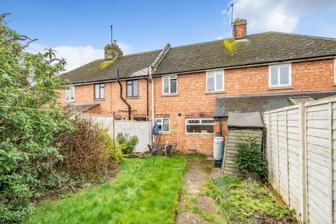 2 bedroom terraced house to rent, Hailles Gardens,  Bicester,  OX26