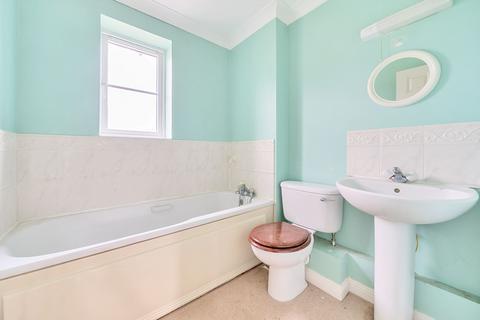 26 Downsview Drive, Midhurst, GU29 9LW