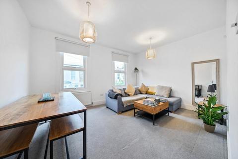 1 bedroom flat for sale, Hargwyne Street, Clapham