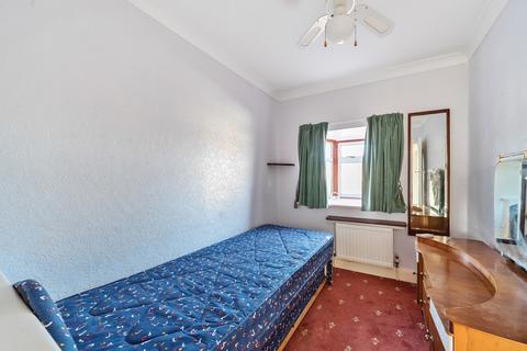 138 Cornwall Road, Ruislip, HA4 6AW