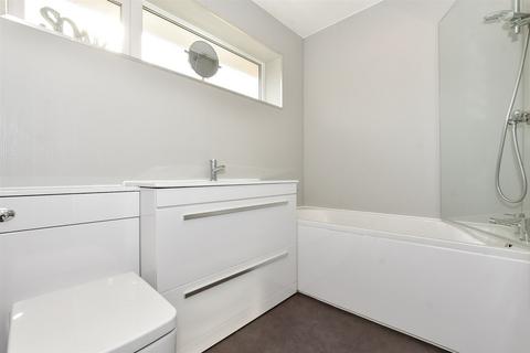 55 Olivers Mill, New Ash Green, Longfield, DA3 8RF